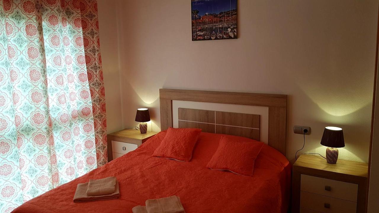 Iberia22 Appartement Torrevieja Buitenkant foto